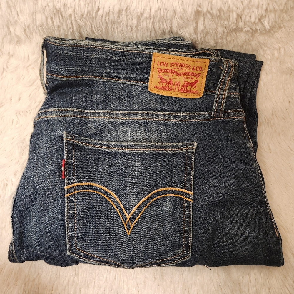 Levi's 535 Super Skinny Jeans